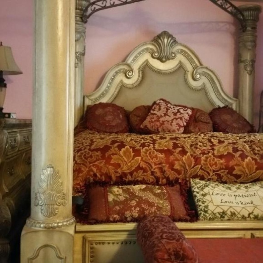 Cal king bedroom set